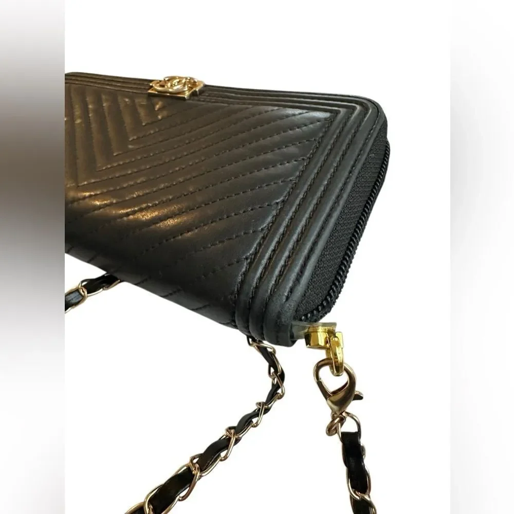 Chanel Black and Gold Quilted Clutch